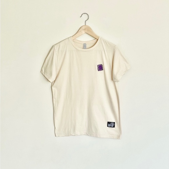 PRMTVO Clothing Embroidered Cosmic Patch Cream T Shirt Adult size Medium - Picture 1 of 8